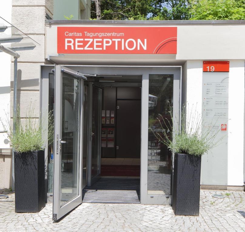 Caritas Tagungszentrum Freiburg im Breisgau Exterior photo